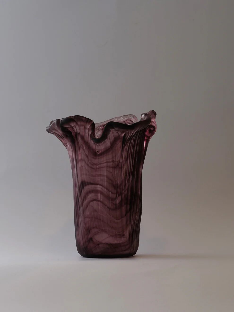 Amorf Cam Vazo Mürdüm - 28x23cm