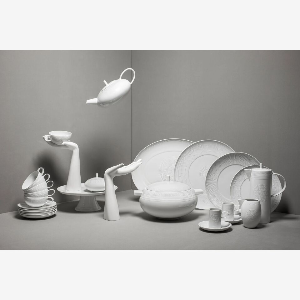 Ornament Beyaz Porselen Kek Standı 28 Cm