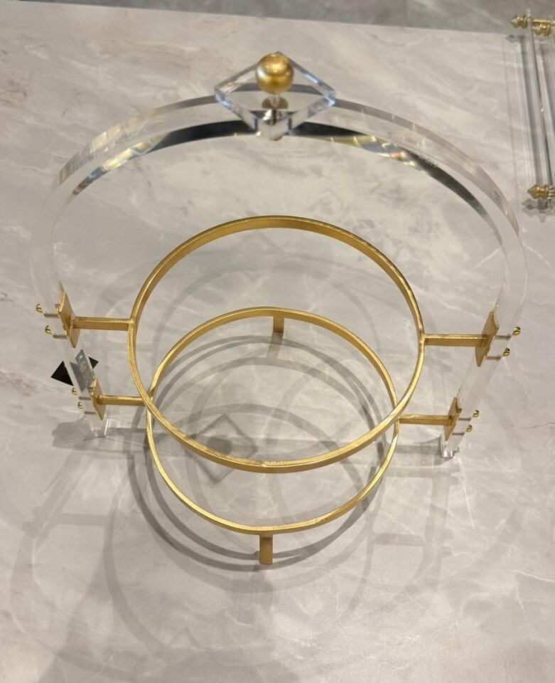 İki Katlı Pleksi Sunumluk Gold