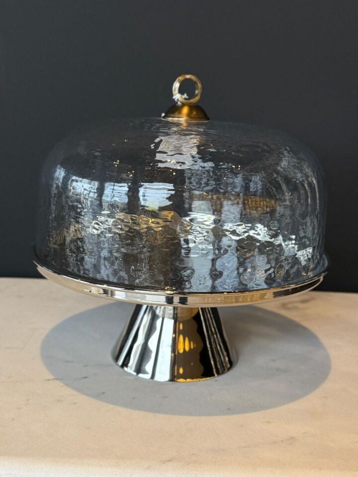 Gümüş Ayaklı Cam Kapaklı Sunumluk 27x26cm