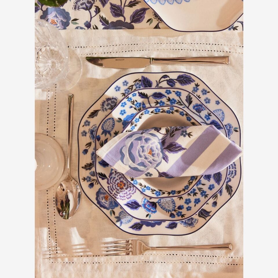 STRAWBERRY GARDEN KAHVALTI TABAĞI 21 cm