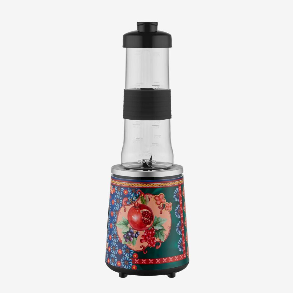 Chiara Alessi x Grundig Blender