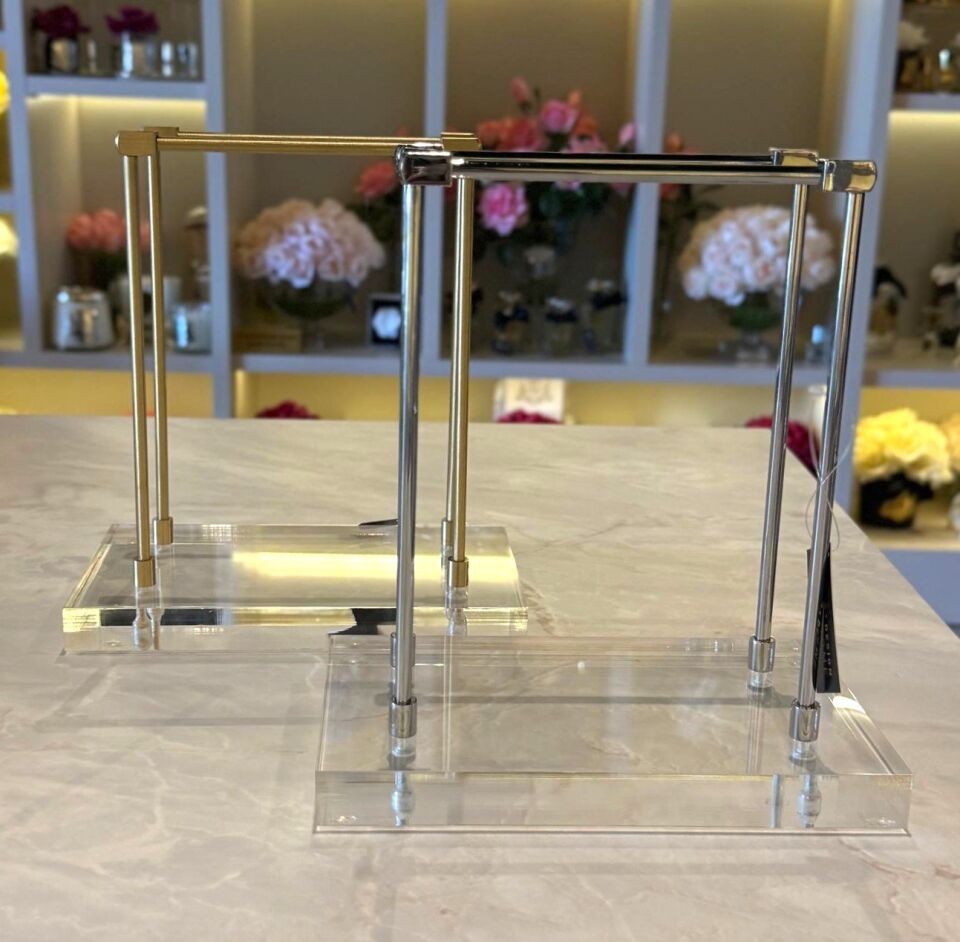 Pirinç Detaylı 2 Bükümlü Pleksi Havluluk Gold
