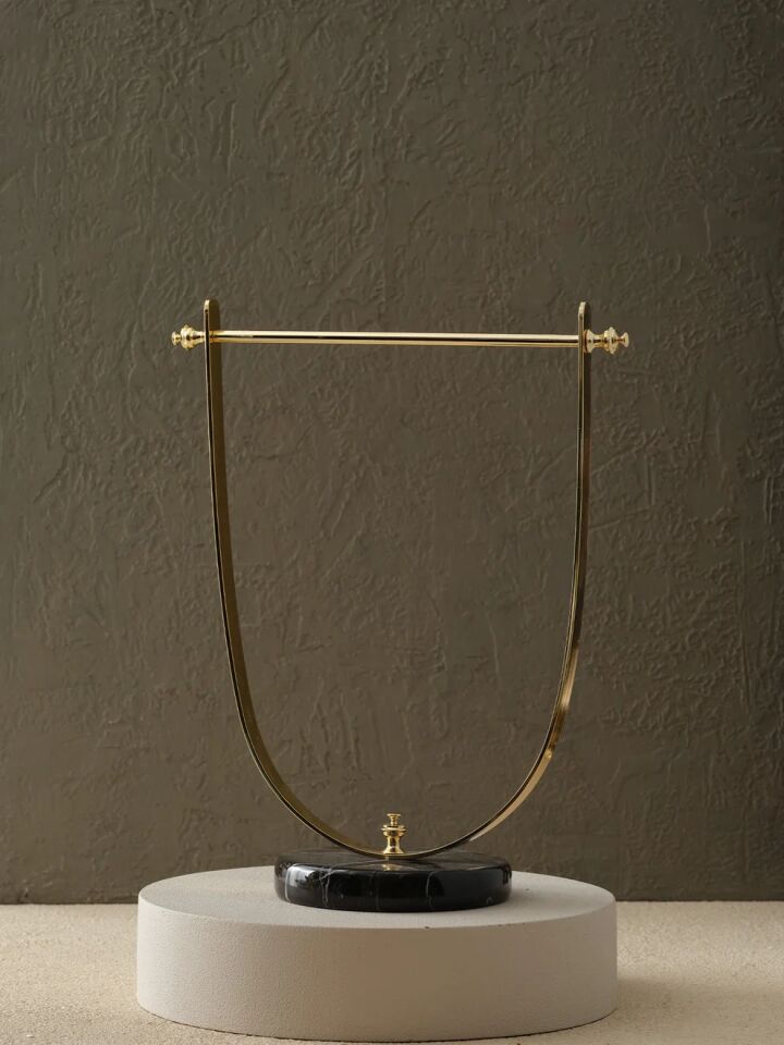 Pirinç Çatal Havluluk 38x23cm Siyah / Gold